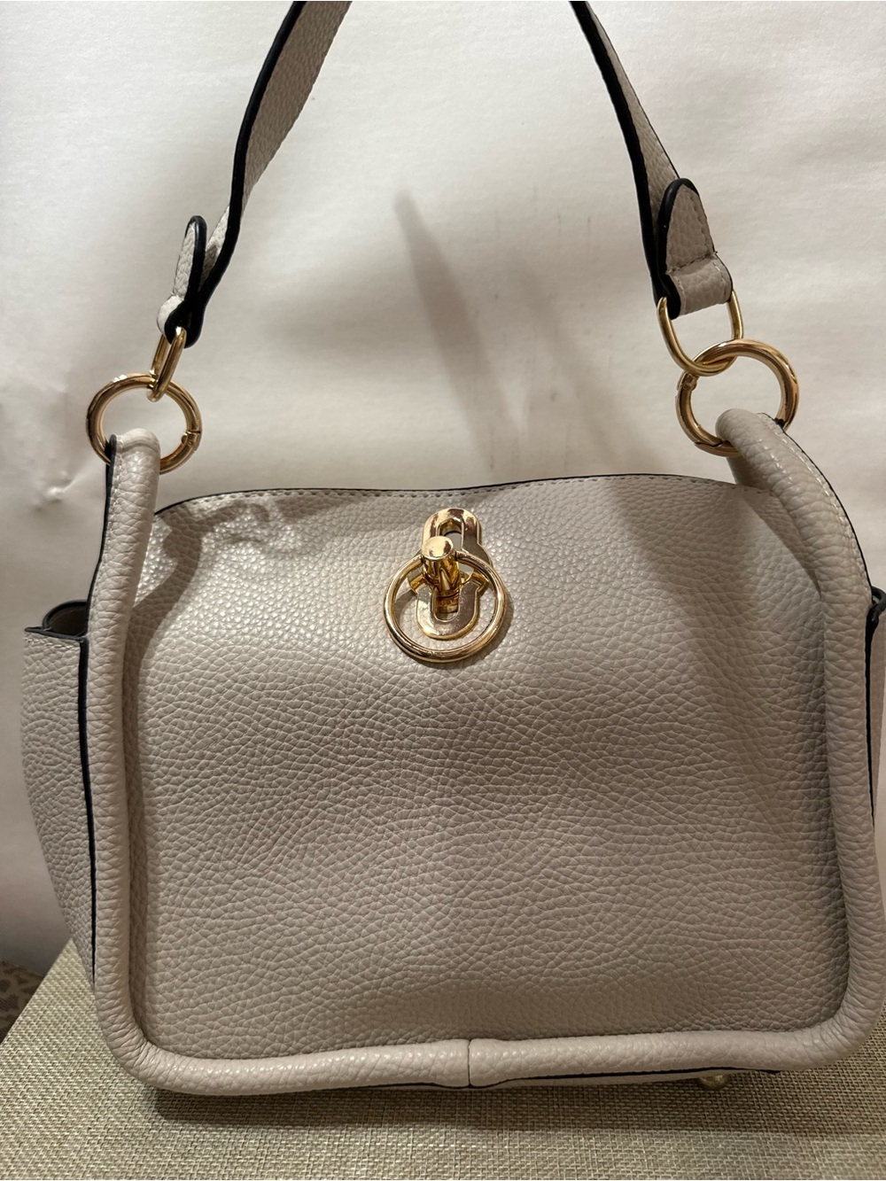 Pebbled Crossbody Bag in Light Beige with Gold Accent - Picture 3 of 4
